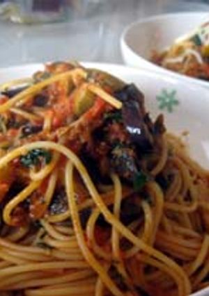 春菊とナスとシーチキンのトマトパスタ-レシピのメイン写真