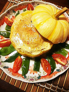 ハロウィンにいかが?ミニ南瓜の肉詰め-レシピのメイン写真