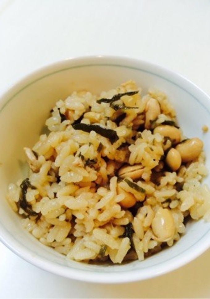 大豆缶と塩昆布の炊き込み御飯-レシピのメイン写真