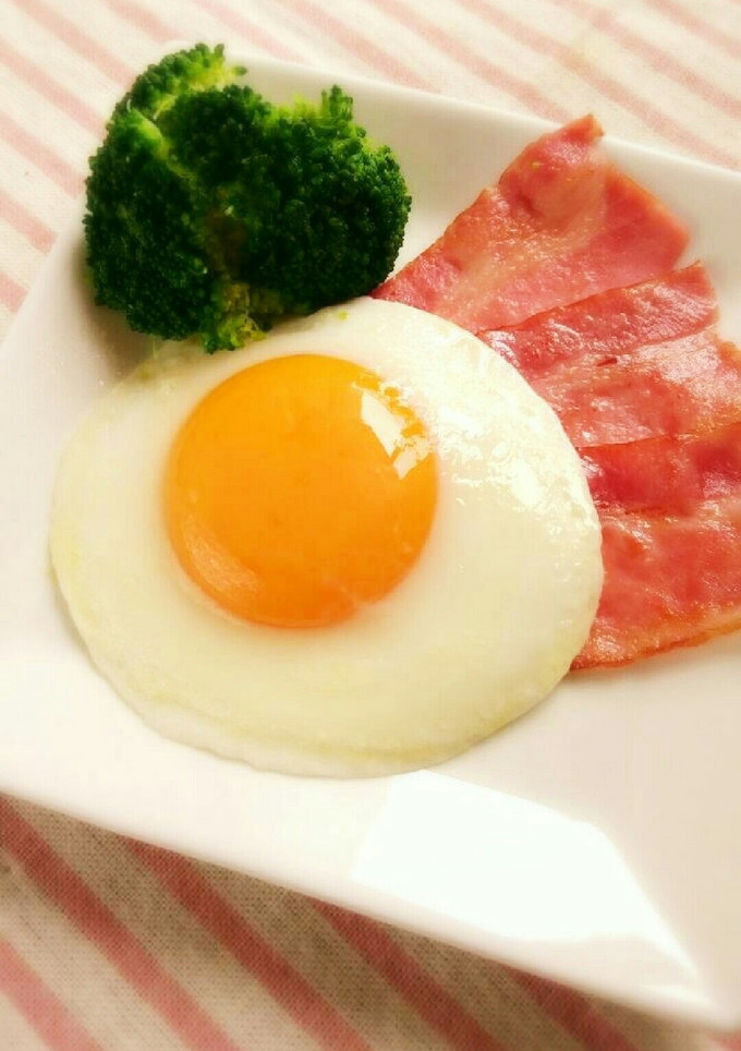 ふんわりとろり♡目玉焼き-レシピのメイン写真
