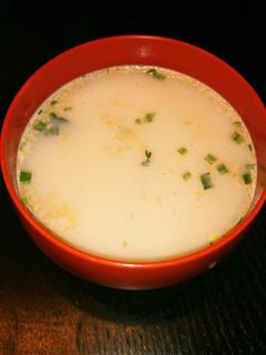 簡単インスタントわかめスープで豆乳スープ-レシピのメイン写真