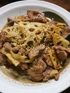 焼肉のタレで旨っ♡牛肉とレンコンの炒め物-レシピのメイン写真