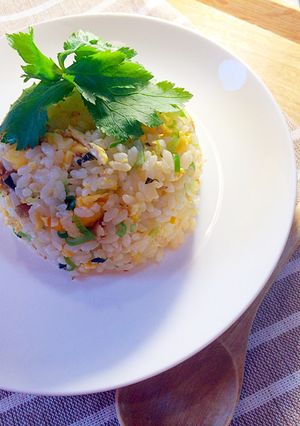 シンプル☆梅しそチャーハン-レシピのメイン写真