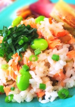 蓮根と旬のお魚のテリ♪シャキ☆混ぜご飯-レシピのメイン写真