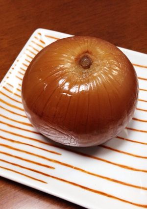 時が解決！じっくり丸ごと玉ねぎ煮込！-レシピのメイン写真