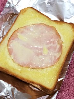 簡単!上手い!ハムマヨトースト-レシピのメイン写真