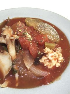 茄子と舞茸と鶏挽き肉のトマトスープ-レシピのメイン写真
