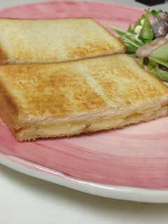 チーズとはちみつのサンド-レシピのメイン写真