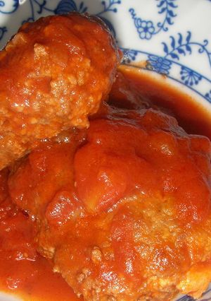 煮込んでおいしい煮込みハンバーグ-レシピのメイン写真