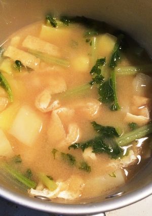 大根の葉とじゃがいものみそ汁-レシピのメイン写真