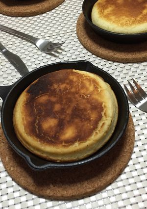 スキレットでホットケーキ-レシピのメイン写真