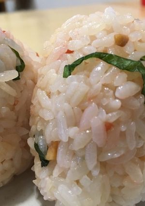 さっぱり！？にんにく梅おにぎり-レシピのメイン写真