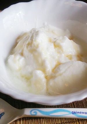 しっかり固まった美味しいR1ヨーグルト-レシピのメイン写真