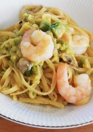 簡単！海老のアボカドソースパスタ-レシピのメイン写真