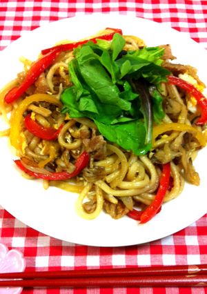 だし醤油で☆簡単！彩り焼きうどん-レシピのメイン写真