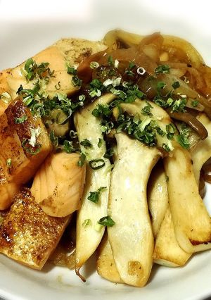 鮭とエリンギのバター醤油炒め-レシピのメイン写真