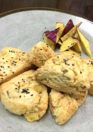 大学いもで作るスコーン-レシピのメイン写真