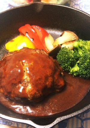 スキレットでハンバーグ!-レシピのメイン写真