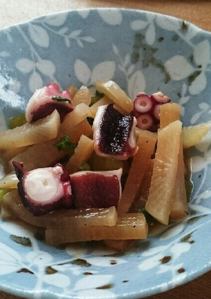 大根とタコとの炒め煮-レシピのメイン写真
