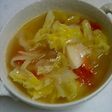 キャベツとトマトのスープ