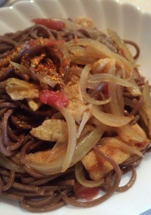 梅でさっぱり☆焼き日本そば-レシピのメイン写真