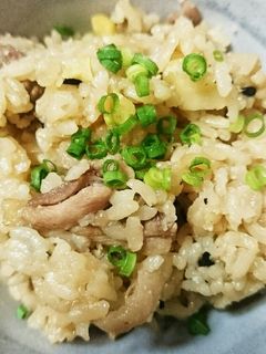 炊き込みごはん(栗、ひじき入り)-レシピのメイン写真