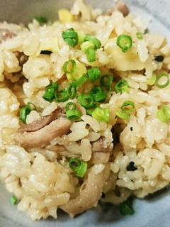 炊き込みごはん(栗、ひじき入り)-レシピのメイン写真