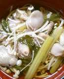 簡単♪小松菜と ひら茸 えのきのお吸い物