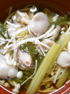 簡単♪小松菜と ひら茸 えのきのお吸い物-レシピのメイン写真