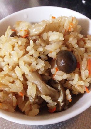 簡単!きのこの炊き込みご飯-レシピのメイン写真