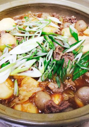 山形名物芋煮会のご当地レシピの芋煮です！-レシピのメイン写真