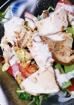 豆苗とトマトアボカドのサラダ-レシピのメイン写真
