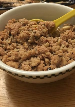 鶏ひき肉をナムプラーで炒めるとおいしい-レシピのメイン写真