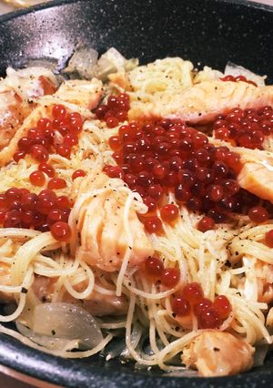 男のイクラ、鮭のパスタパエリア！！-レシピのメイン写真