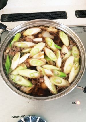 山形の芋煮！地元民の味〜♪（しょうゆ味）-レシピのメイン写真