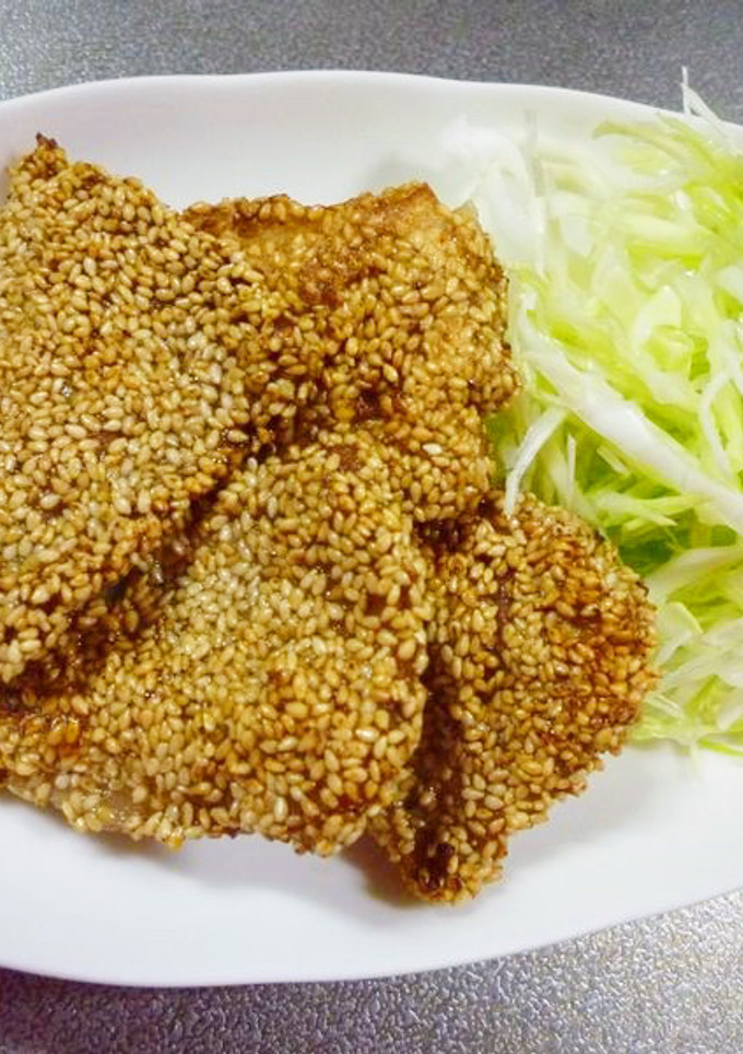 しょうゆ豚の胡麻揚げ-レシピのメイン写真