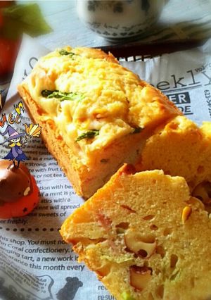 スモークチーズと燻味塩のケークサレ♪-レシピのメイン写真