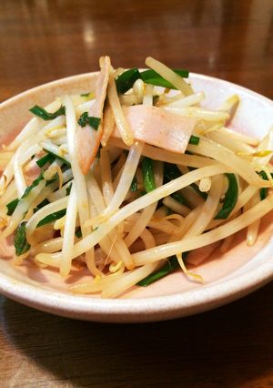 副菜に♪ピリ辛コチュジャンのモヤシハム。-レシピのメイン写真