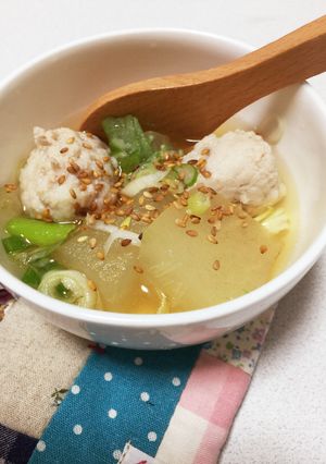 ふわふわ鶏団子と冬瓜のスープ-レシピのメイン写真
