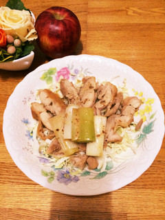 レンジで簡単。焼肉のタレで鳥蒸し♡-レシピのメイン写真