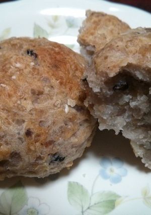 材料3つ、発酵なし☆おかゆパン-レシピのメイン写真