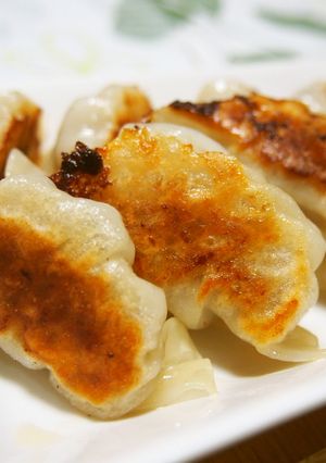 ◆もっちもちジューシー♪うまみ餃子◆-レシピのメイン写真