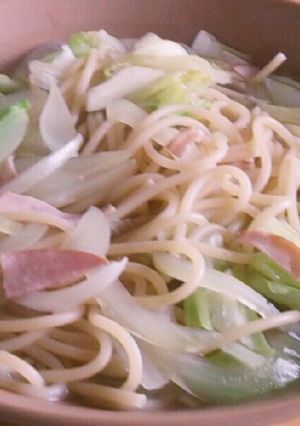 キャベツと玉ねぎのウェイパースープスパ-レシピのメイン写真
