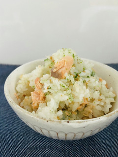 材料4つ☆青のり香る鮭の炊き込み御飯♪-レシピのメイン写真