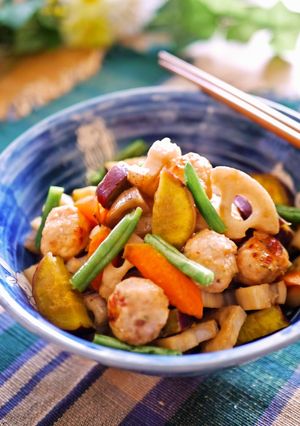 こっくり旨い秋野菜と鶏団子の筑前煮-レシピのメイン写真