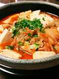 ☆あったか豚バラとキムチ豆腐の煮込み☆
