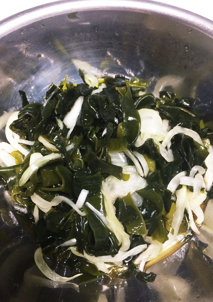 ワカメと玉ねぎの酢の物★-レシピのメイン写真