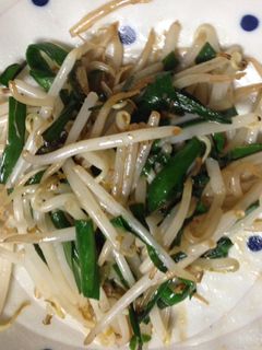 もやしとニラの野菜炒め-レシピのメイン写真