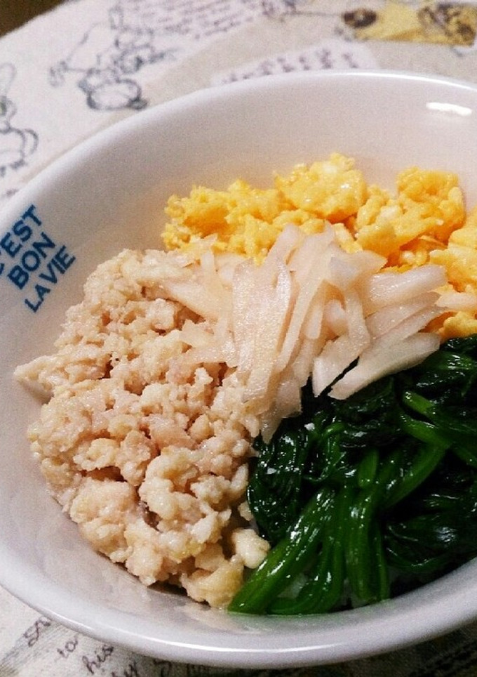 黄金比②活用　とりそぼろ丼-レシピのメイン写真