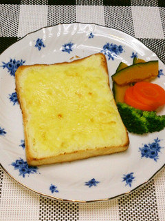 さつま芋のチーズトースト-レシピのメイン写真